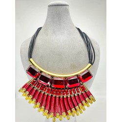 Kırmızı Taşlı Kolye